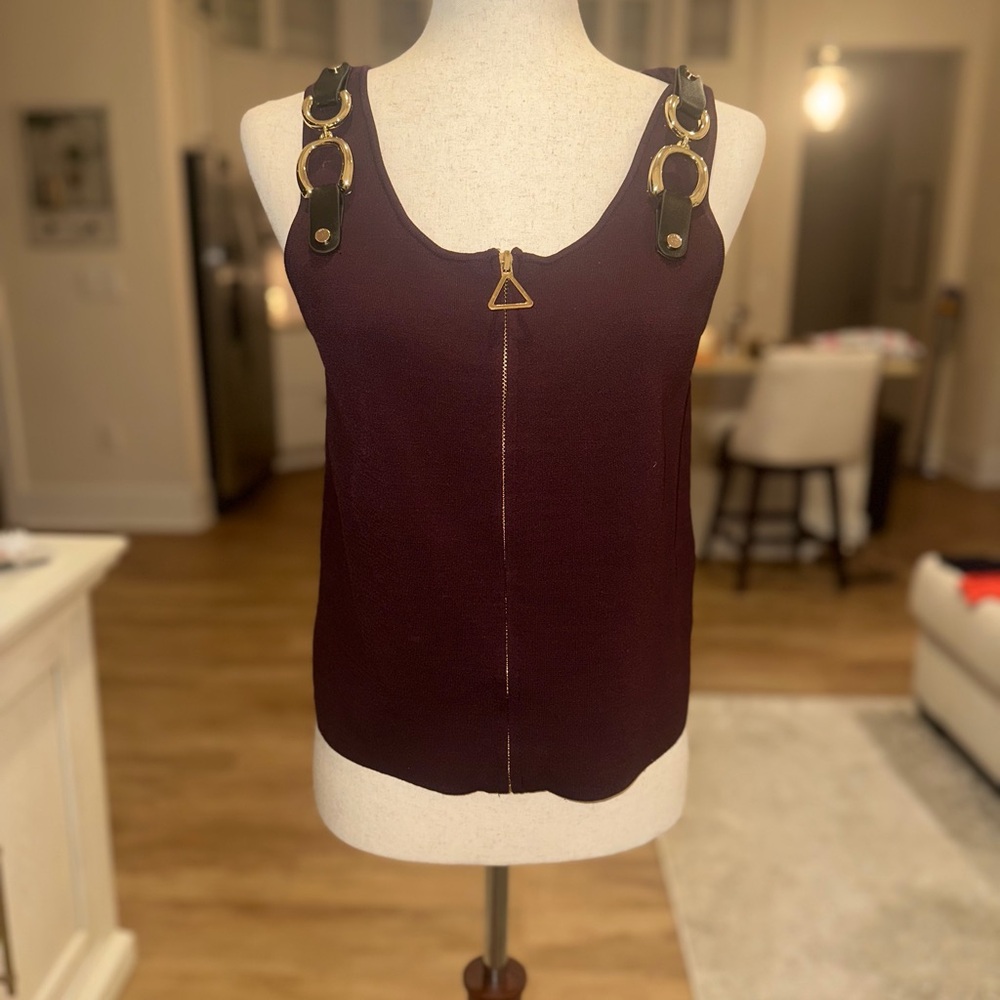 Aleeza Paris Elegant Sleeveless Top with Gold Details